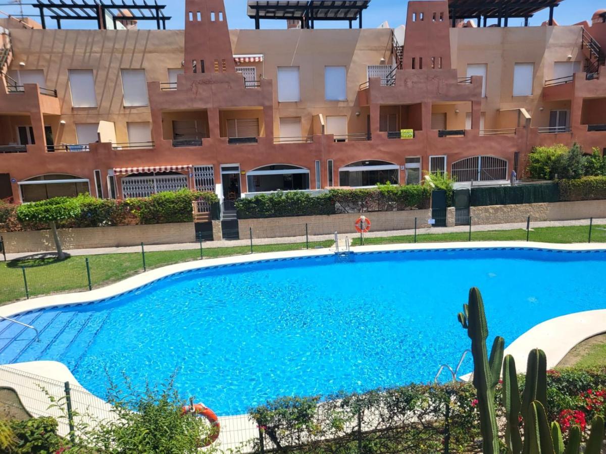 Apartamento Coqueto Con Terraza Y Cerca De La Piscina Comunitaria Y De La Playa! Apartment Playas de Vera Екстериор снимка